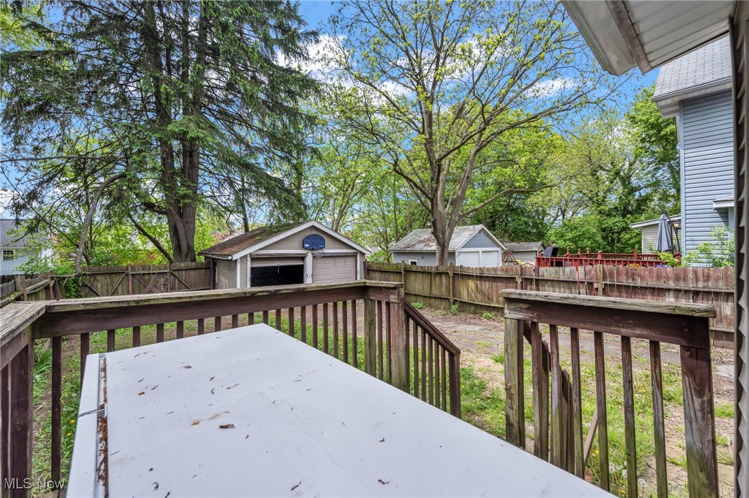 80 E Ido Avenue