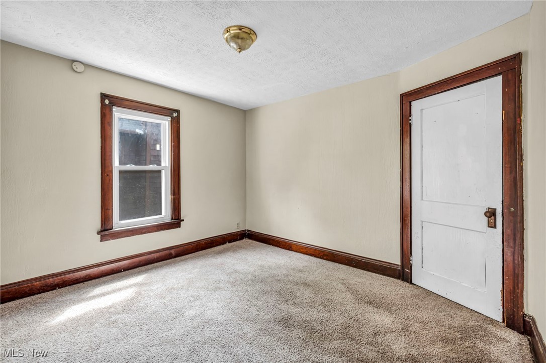 80 E Ido Avenue