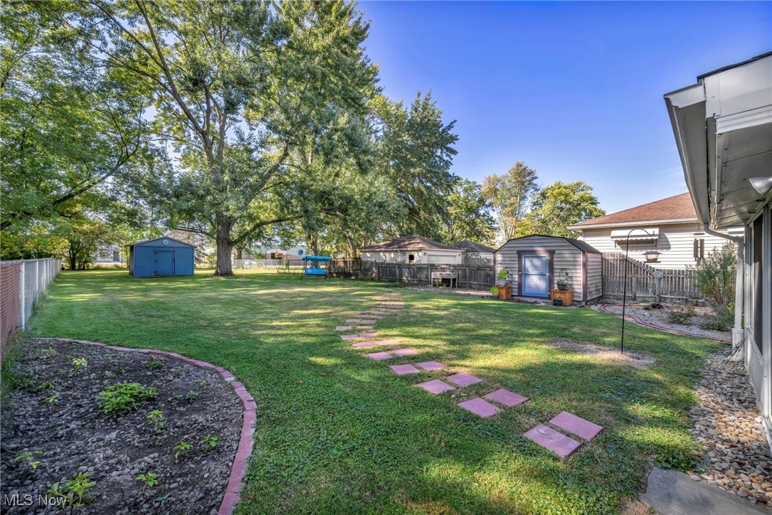 11043 Meadowbrook Drive