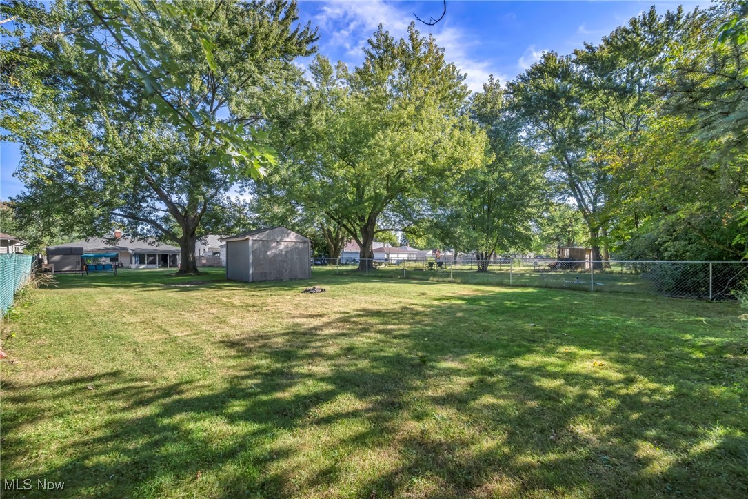 11043 Meadowbrook Drive