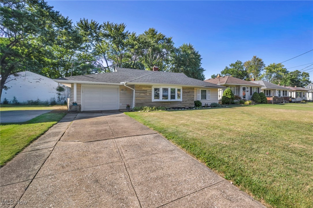 11043 Meadowbrook Drive