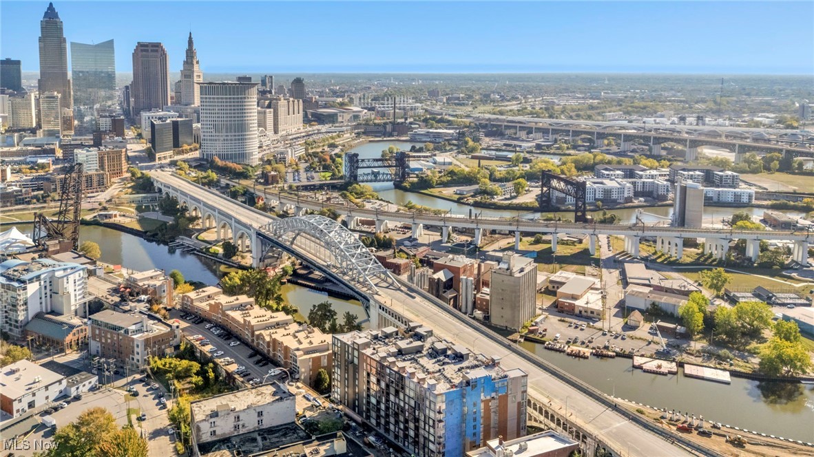 2222 Detroit Avenue 817