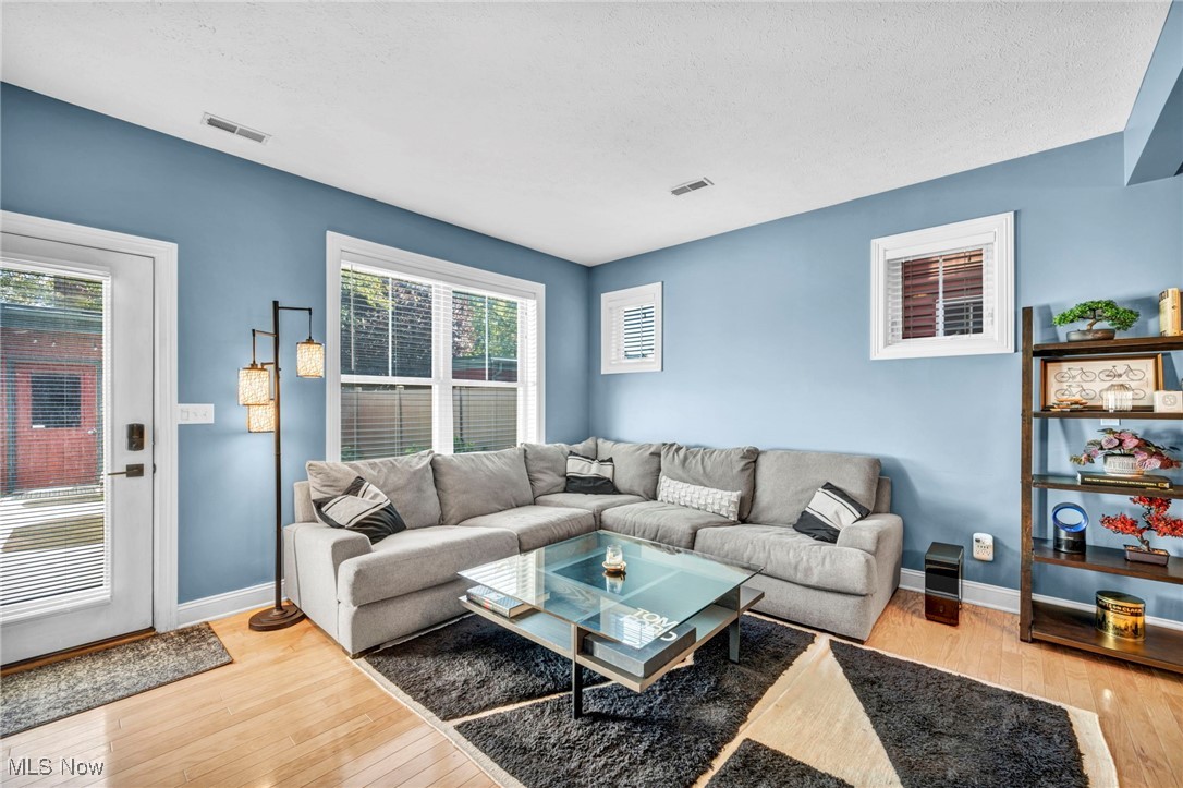 2001 W 58th Street