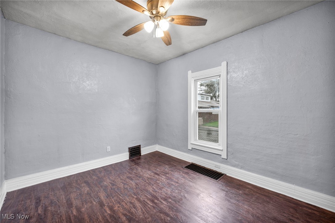 1311 W Erie