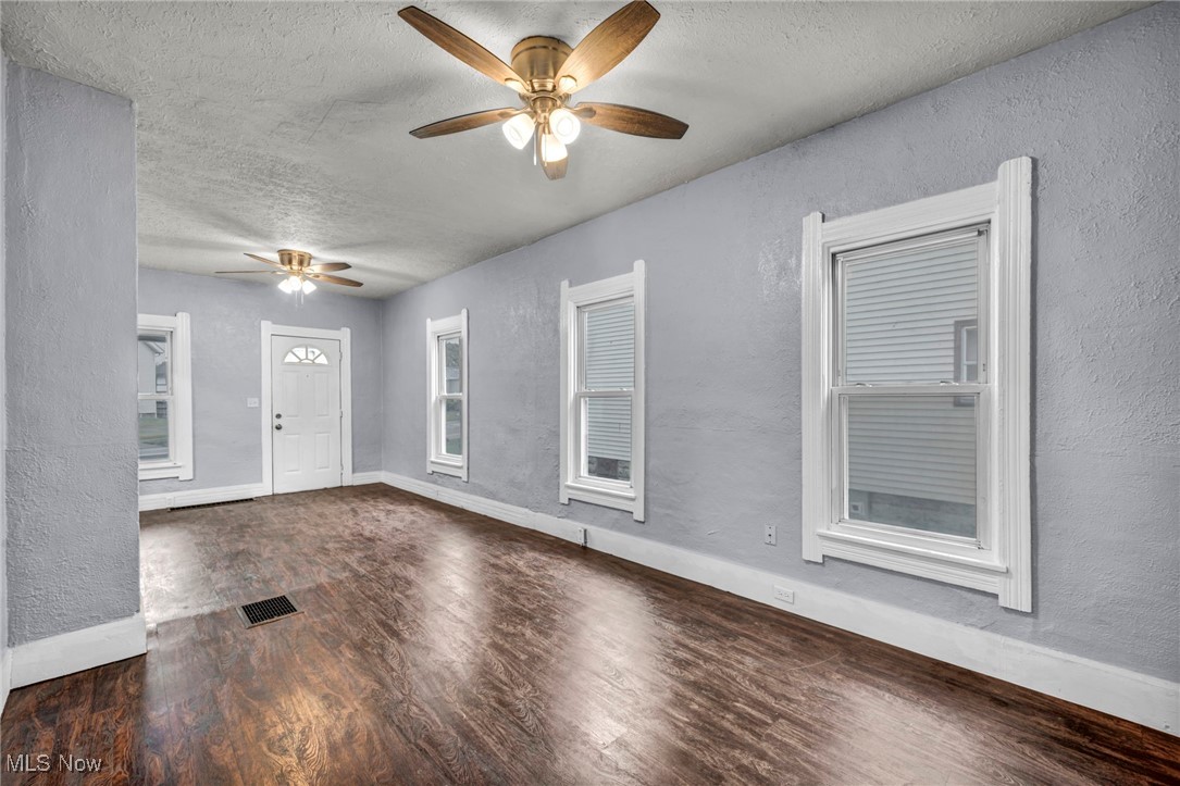 1311 W Erie