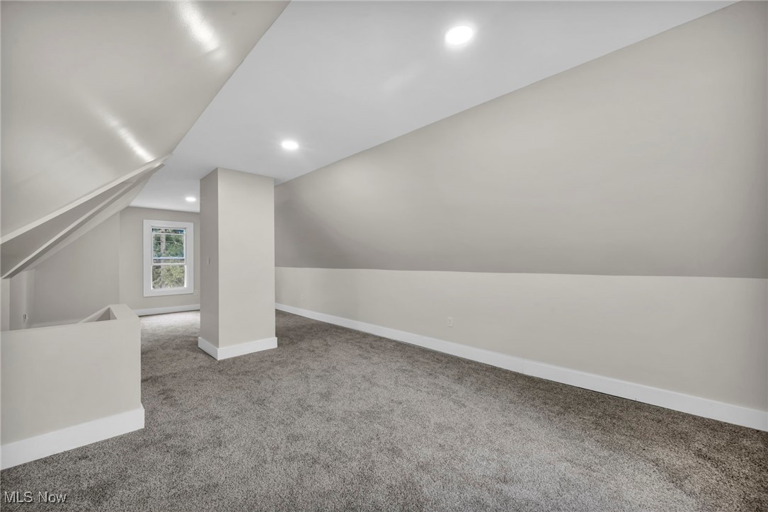 121 Parkview Court