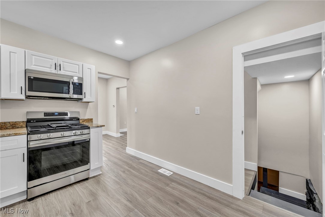 121 Parkview Court