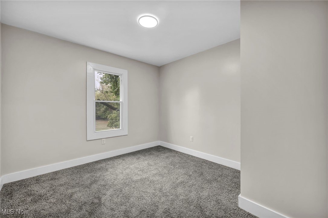 121 Parkview Court