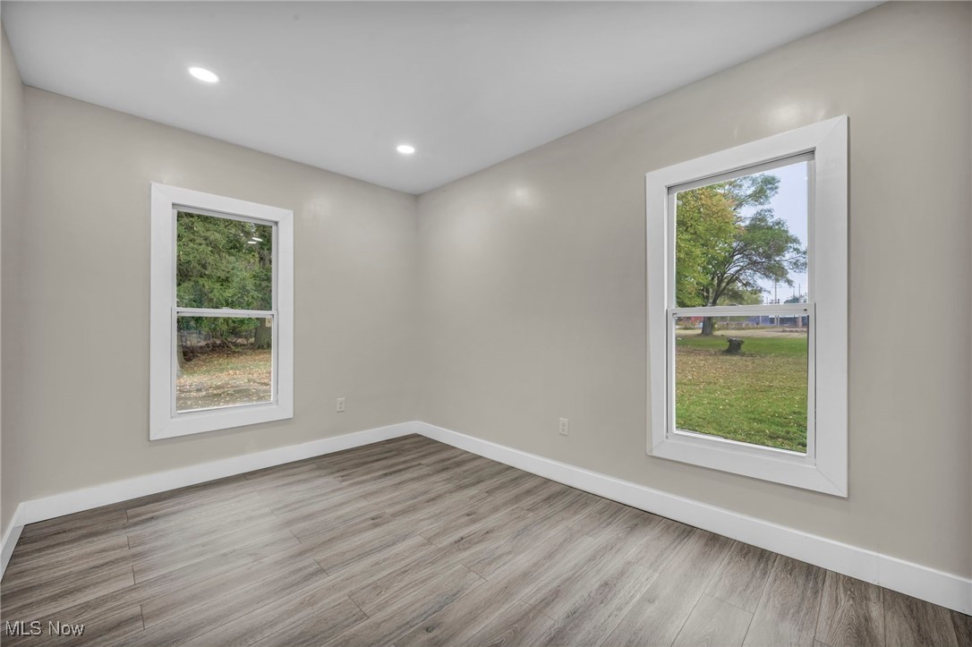 121 Parkview Court