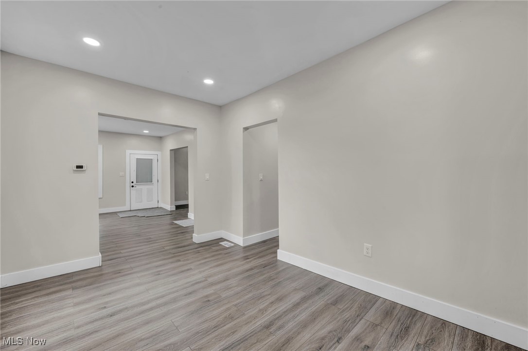 121 Parkview Court