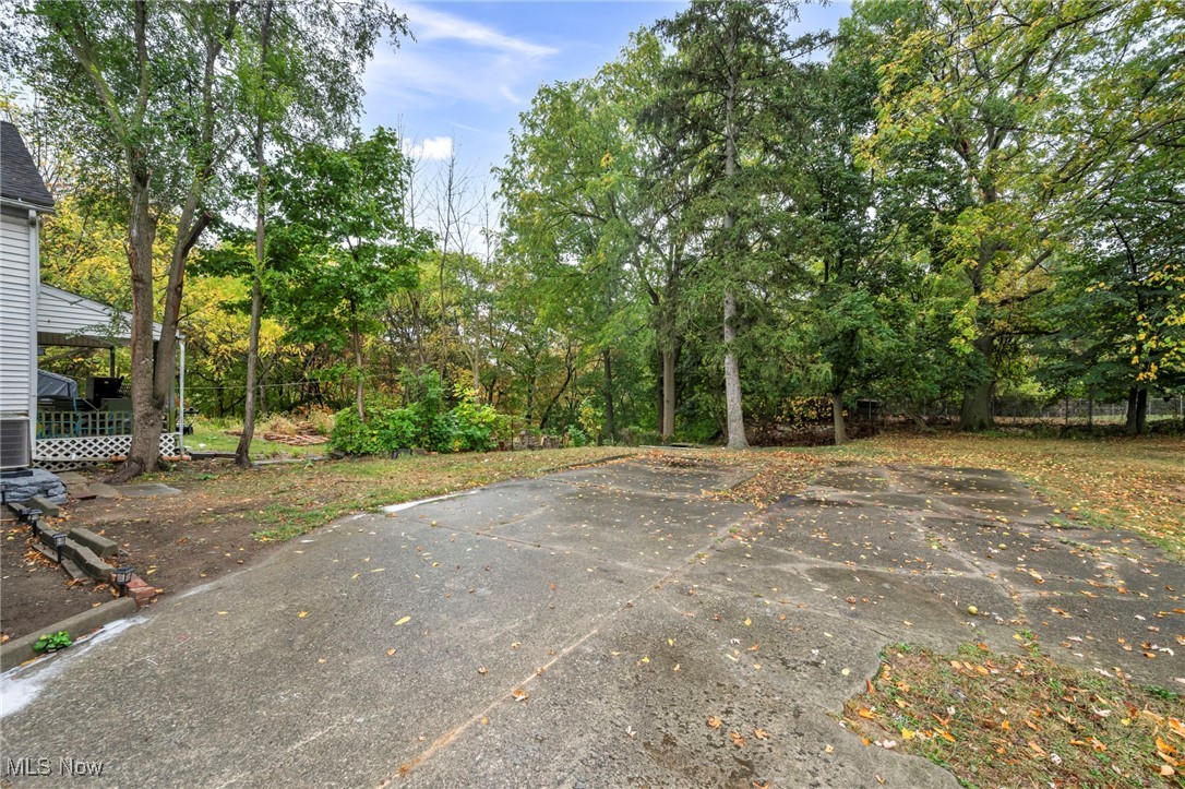 121 Parkview Court