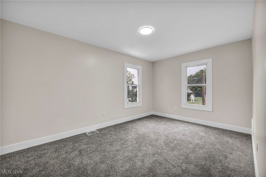 121 Parkview Court