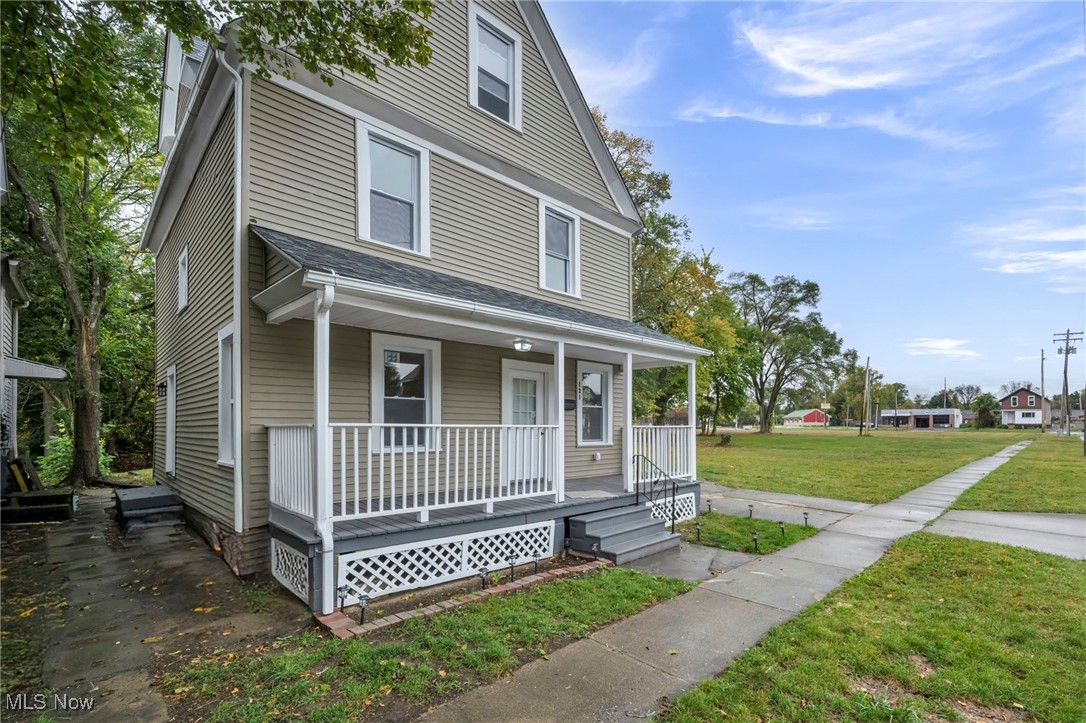 121 Parkview Court