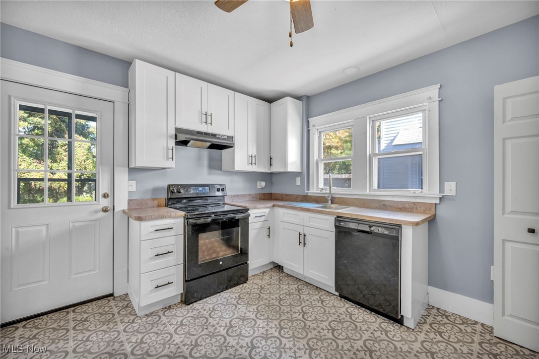 1128 W 11th Street