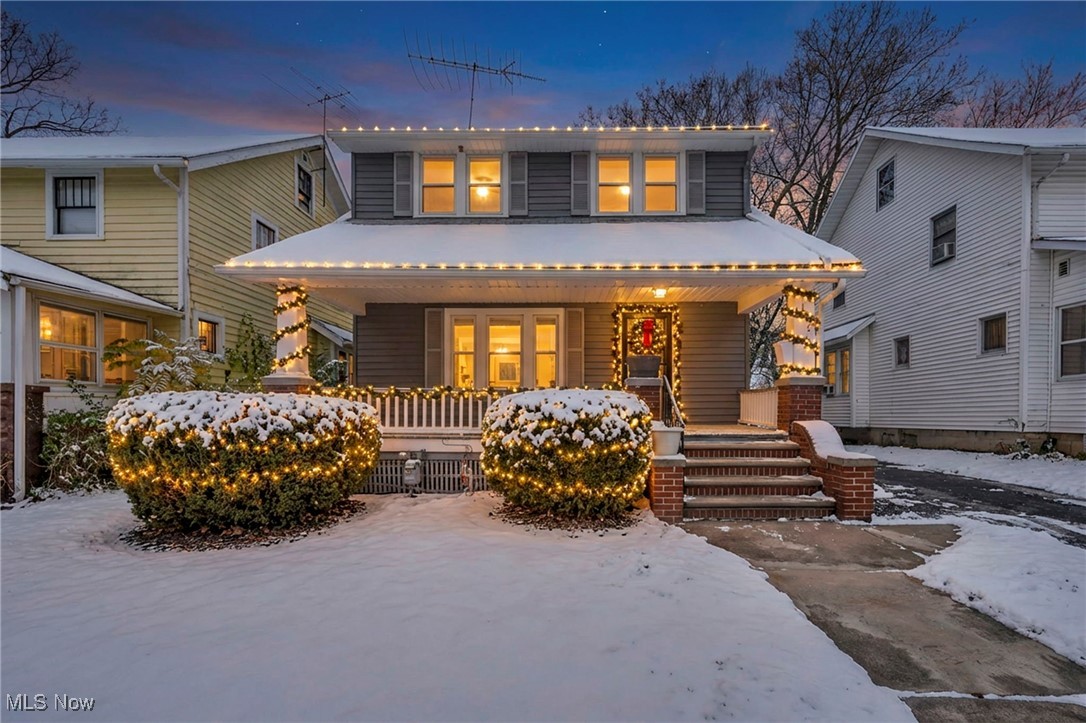 1128 W 11th Street