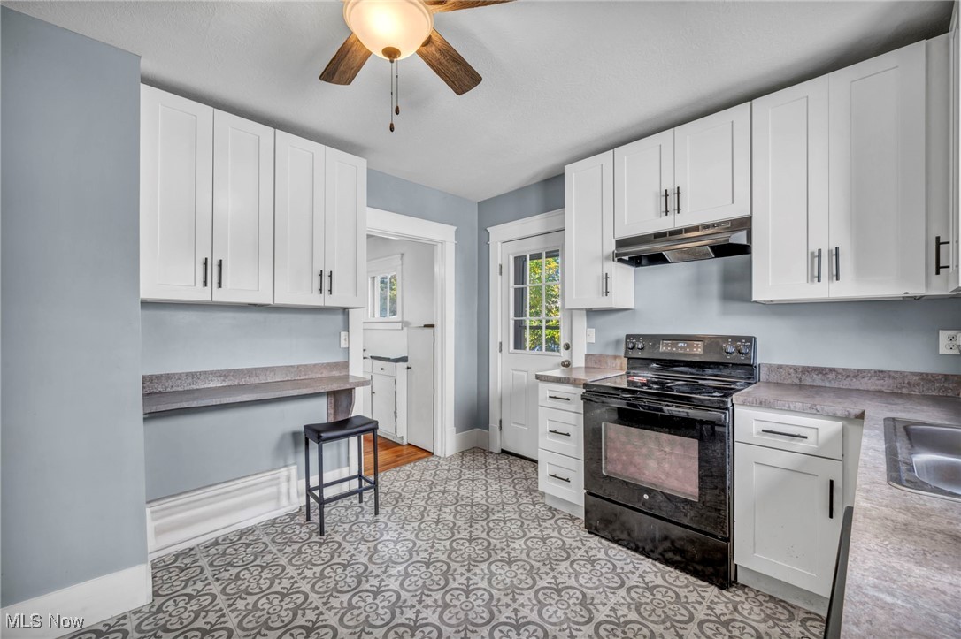 1128 W 11th Street