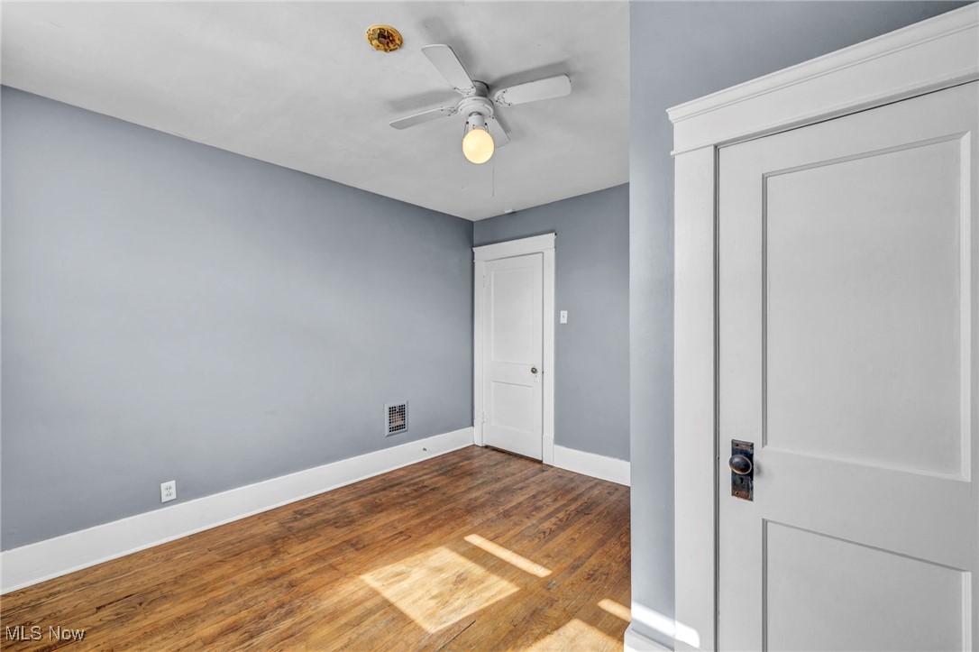1128 W 11th Street