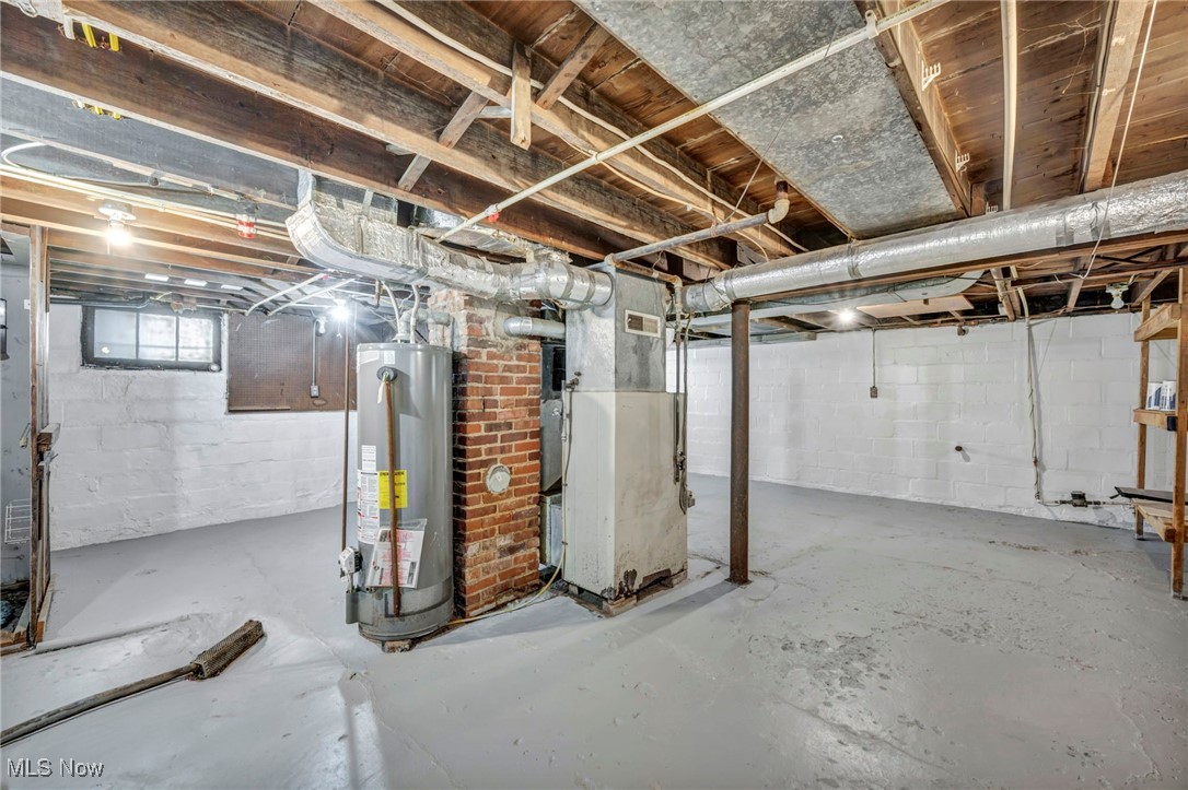 1128 W 11th Street
