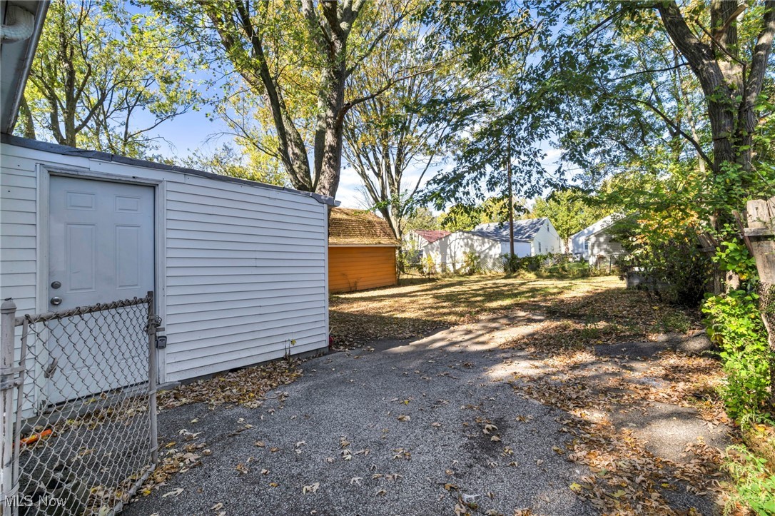 18614 Homeway Road