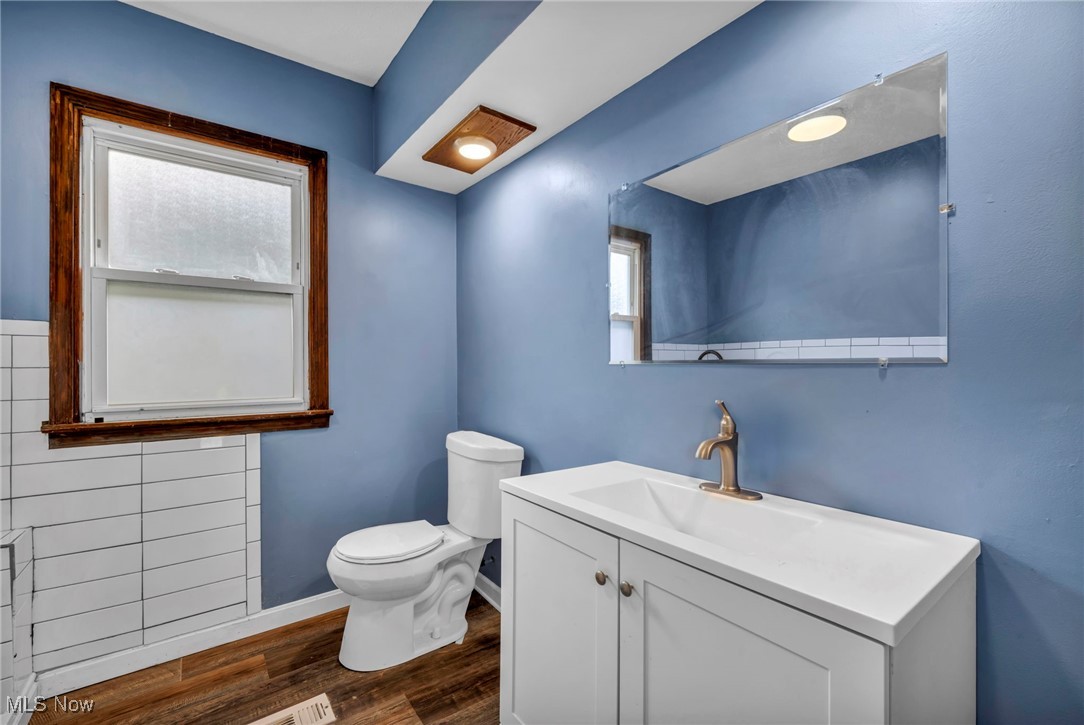 1374 W 114th Street