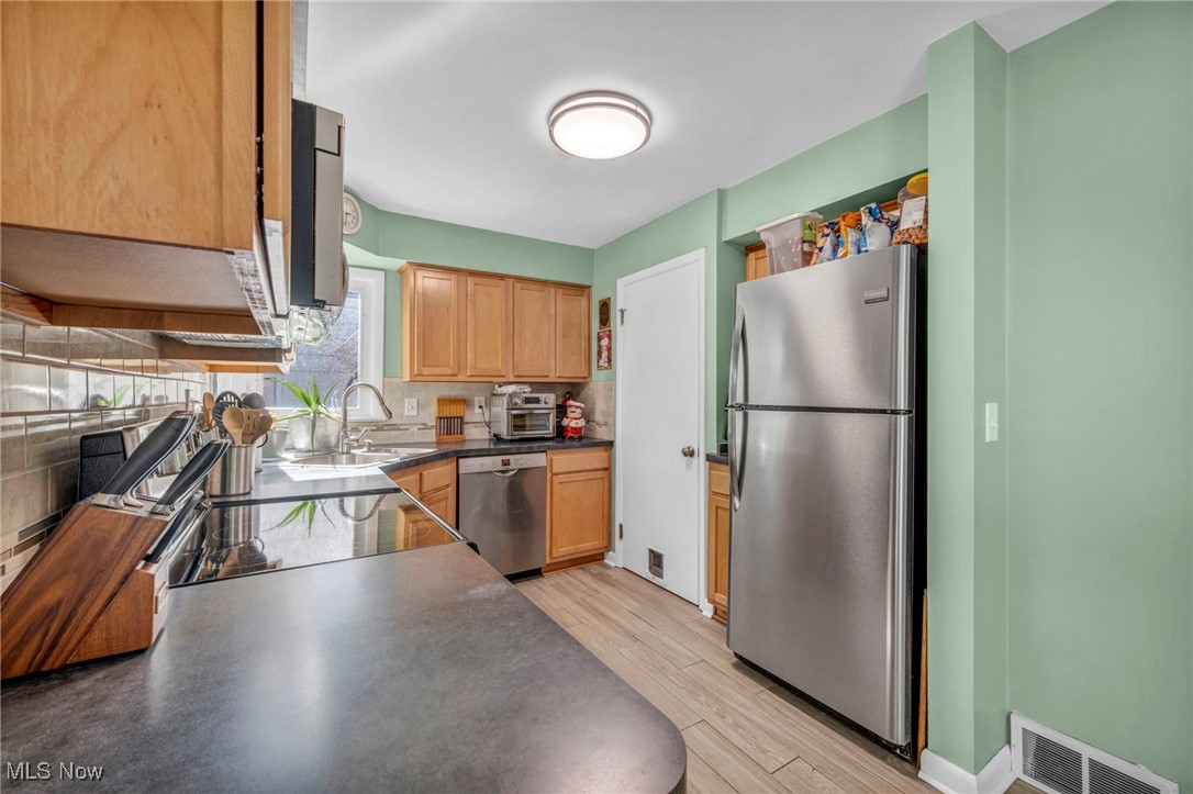 3285 Stoney Ridge Road