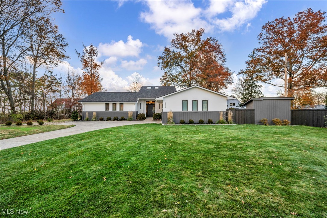 5365 E Lake Road