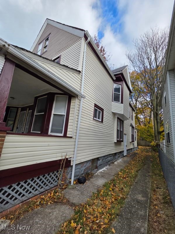 637-639 E 102nd Street