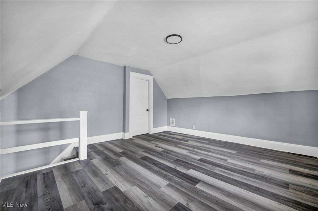 10112 Kinsman Road