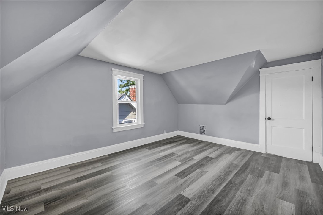 10112 Kinsman Road