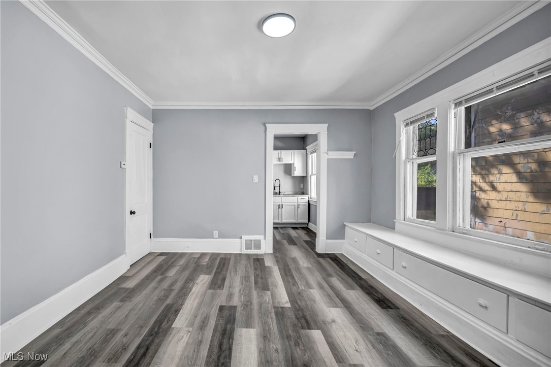 10112 Kinsman Road