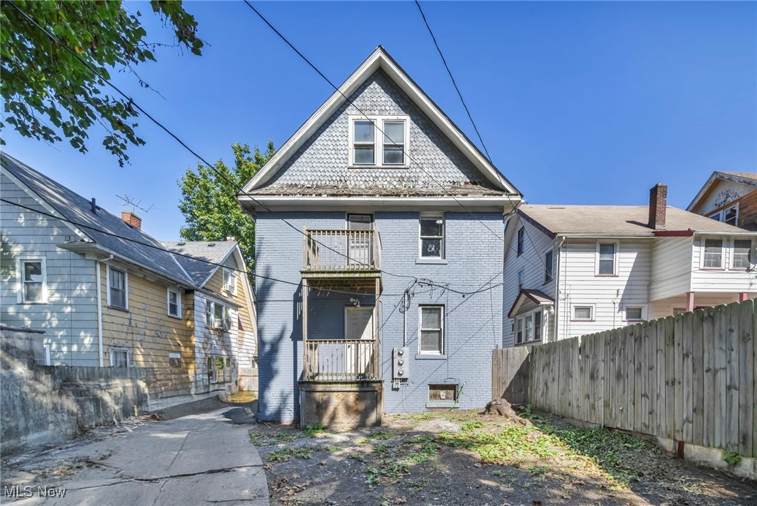 10112 Kinsman Road