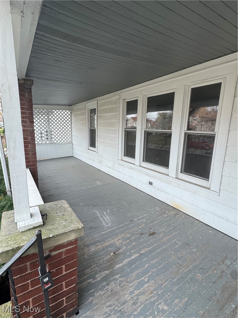 1029 W 10th Street