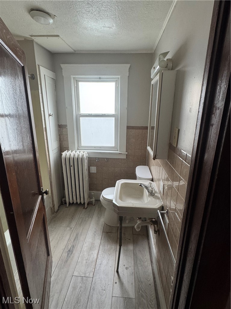 1029 W 10th Street