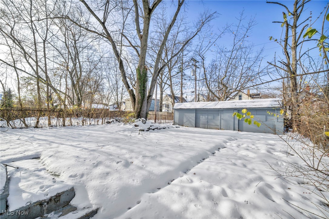 4246 E 116th Street