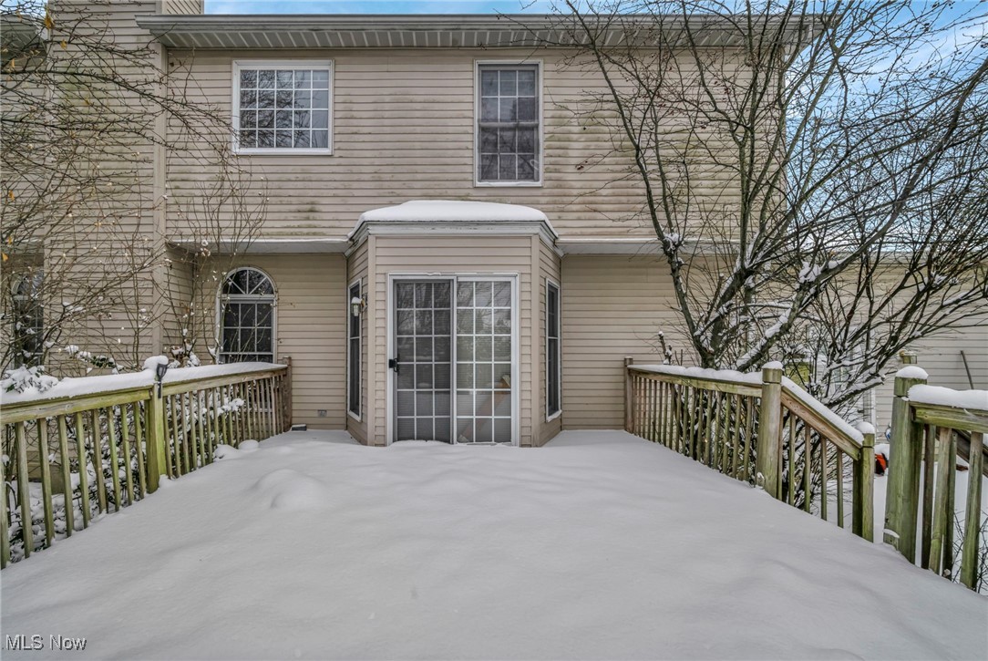 221 Newfield Circle