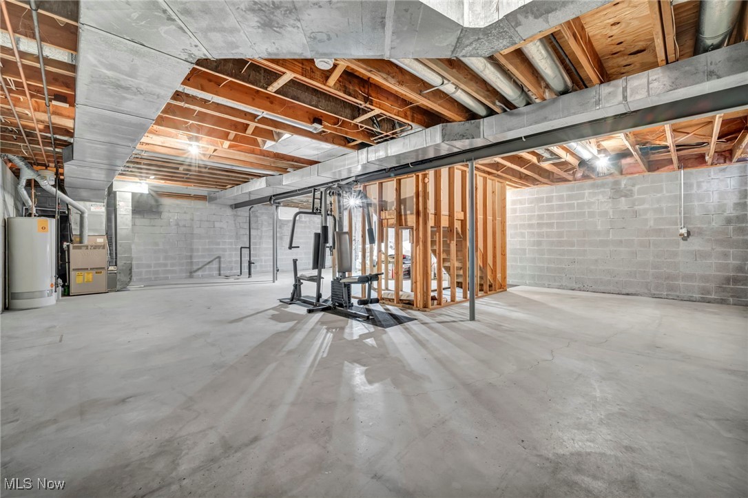 221 Newfield Circle