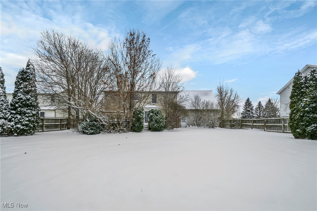 221 Newfield Circle