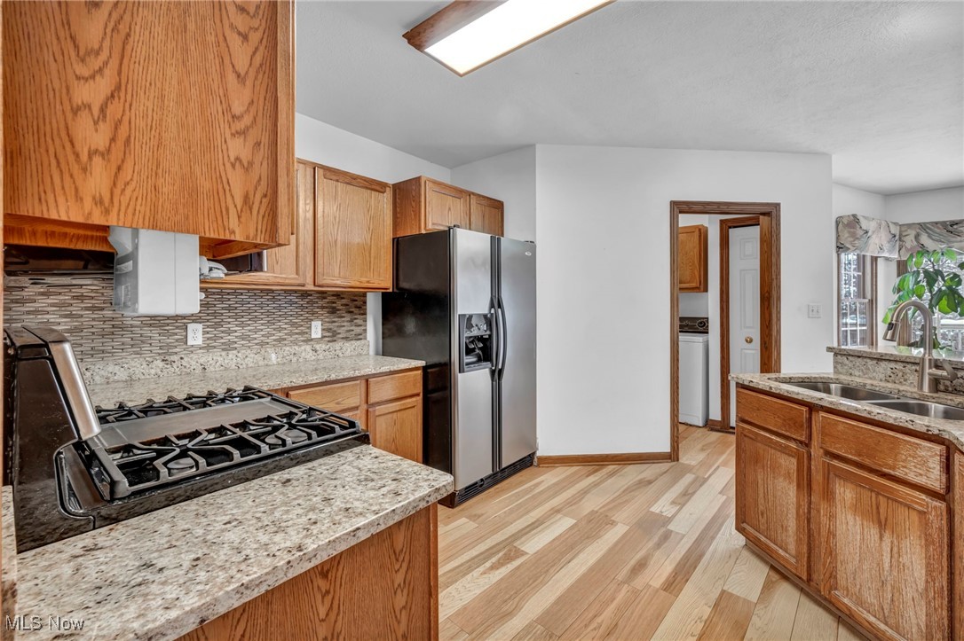 221 Newfield Circle