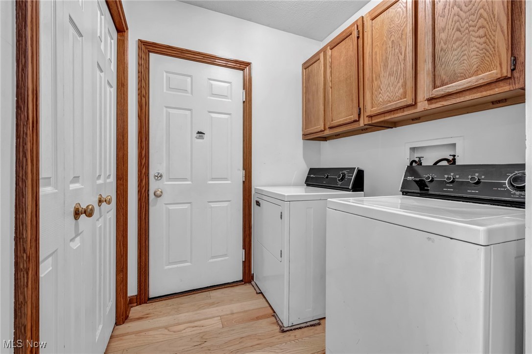 221 Newfield Circle