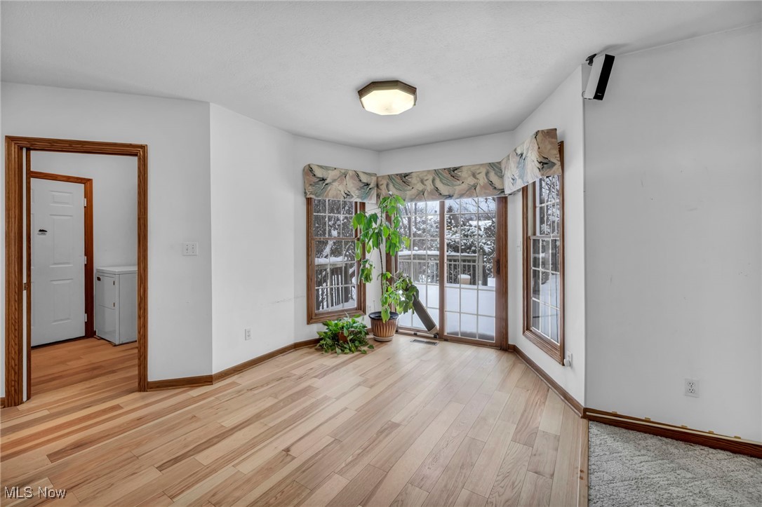 221 Newfield Circle