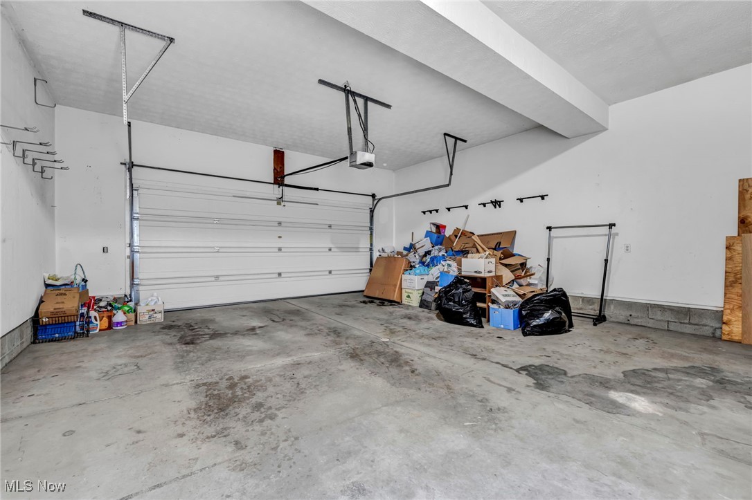 221 Newfield Circle