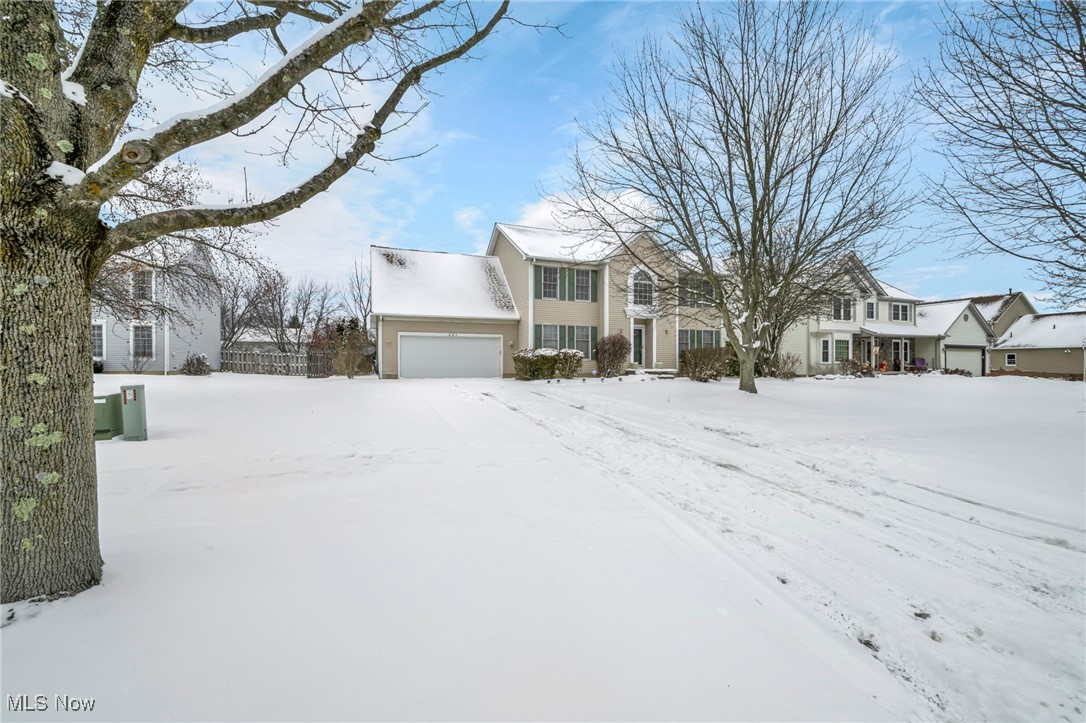 221 Newfield Circle