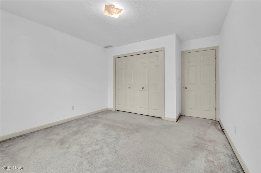 221 Newfield Circle