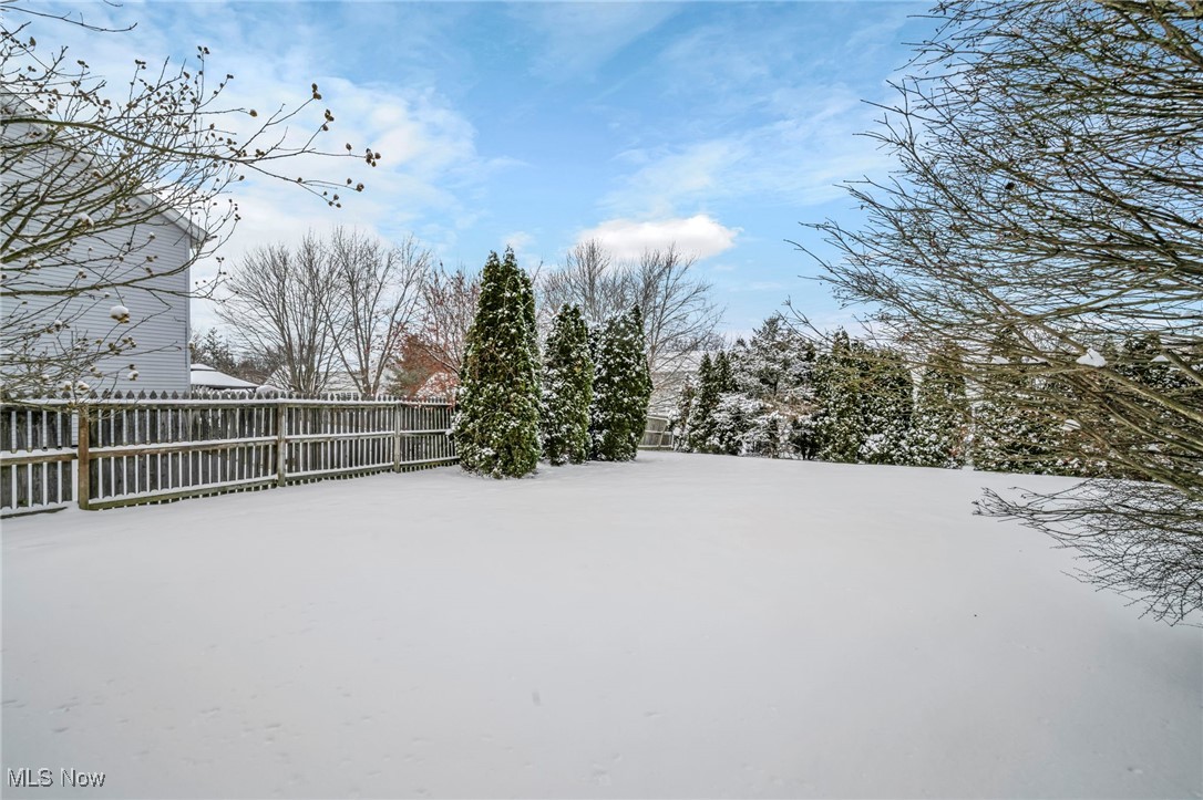 221 Newfield Circle