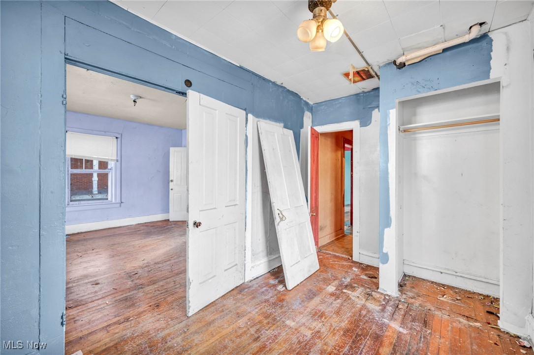 215 W College Street