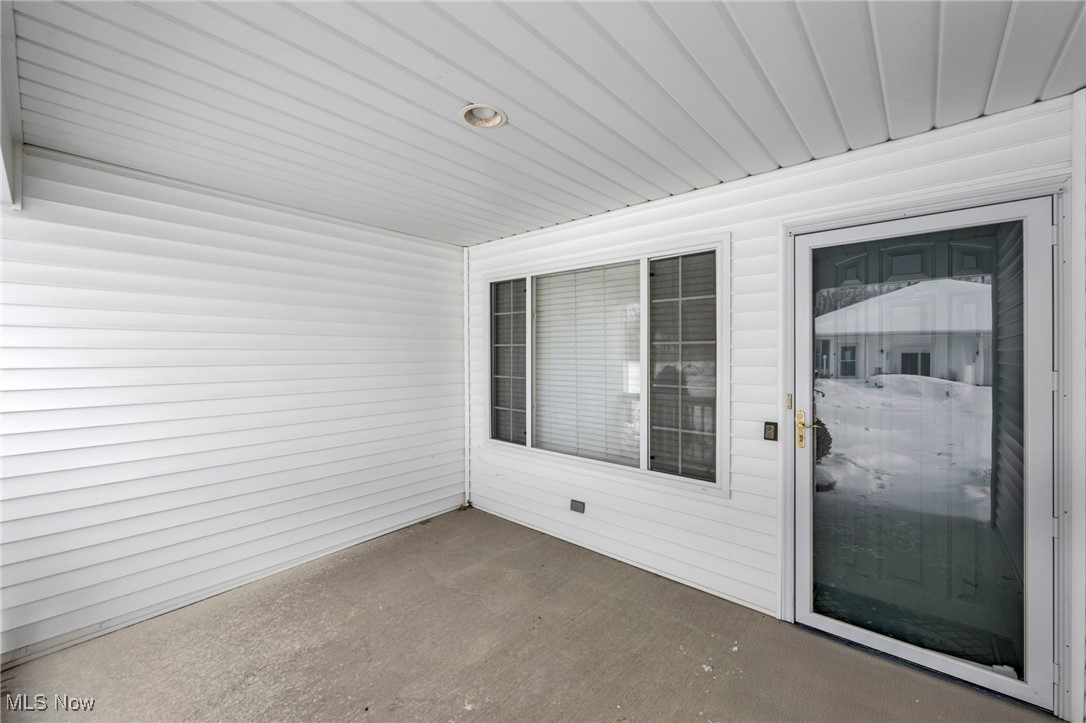 6857 Paradise Way