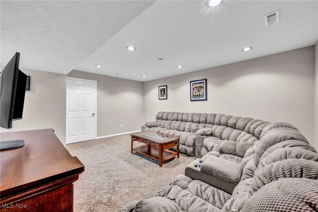 6245 W Breezeway Drive