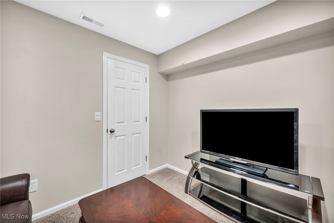 6245 W Breezeway Drive