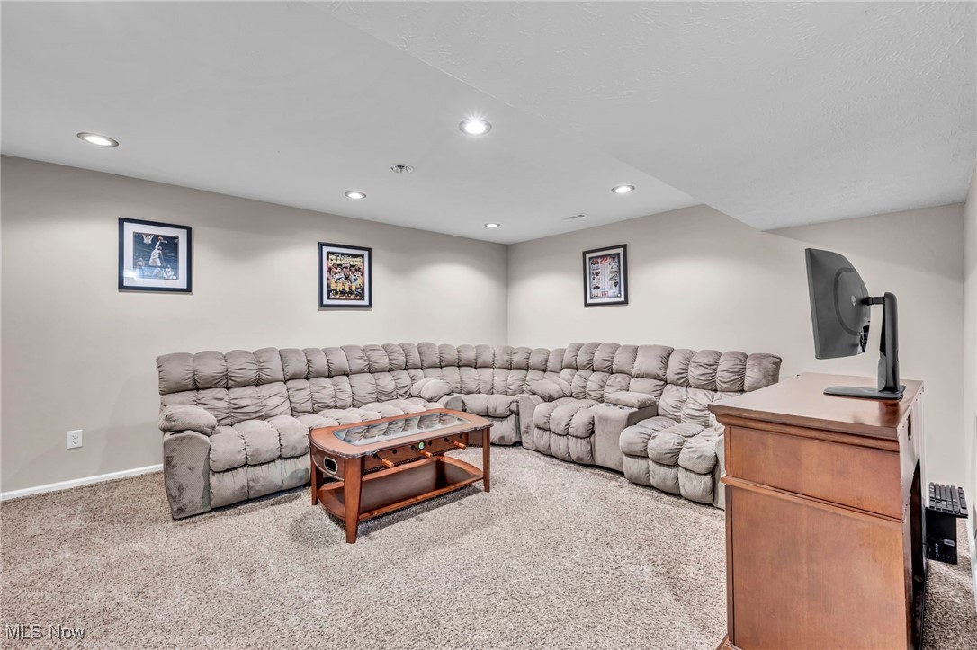 6245 W Breezeway Drive
