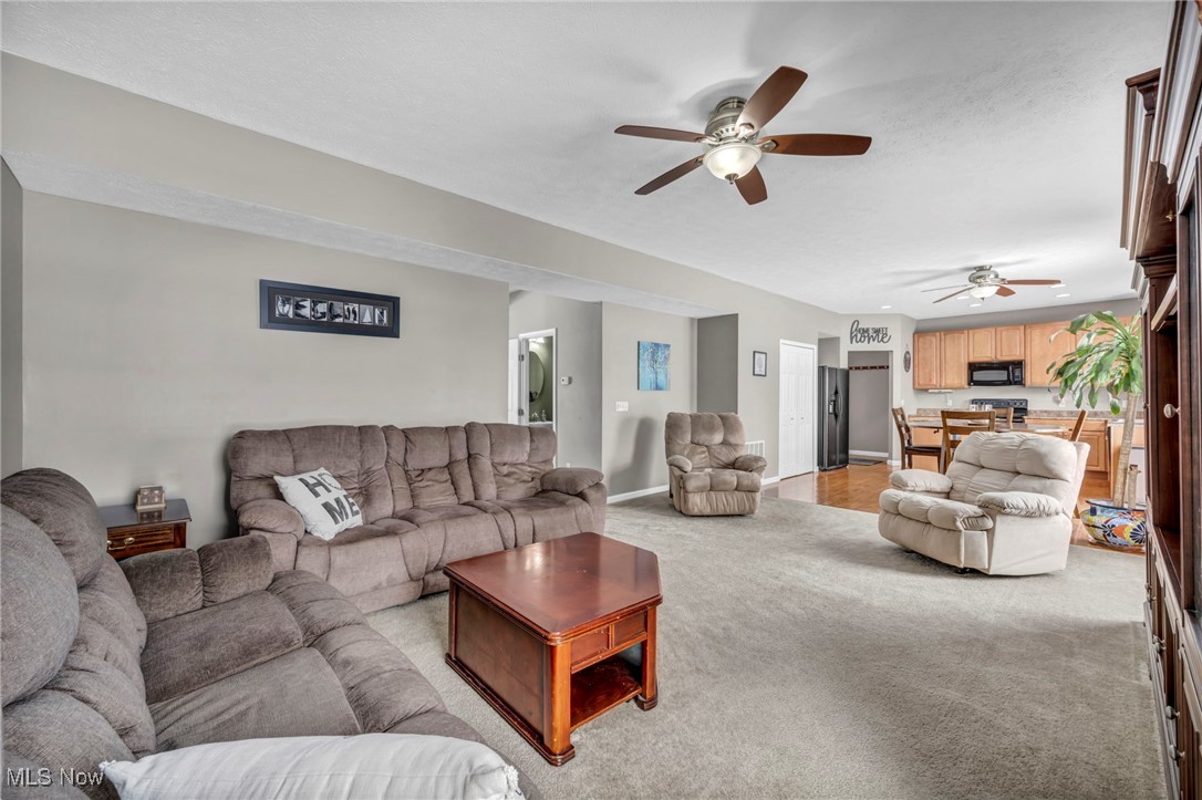 6245 W Breezeway Drive